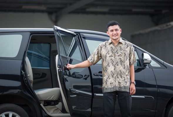 Menggunakan Jasa Rental Mobil, Untung atau Rugi?